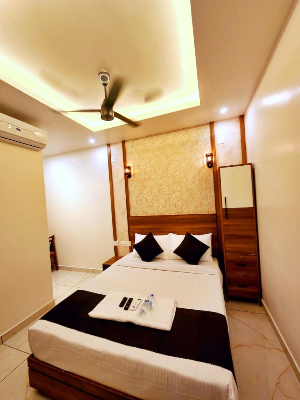 Hotel Apsara Residency Perintalmanna Exteriér fotografie